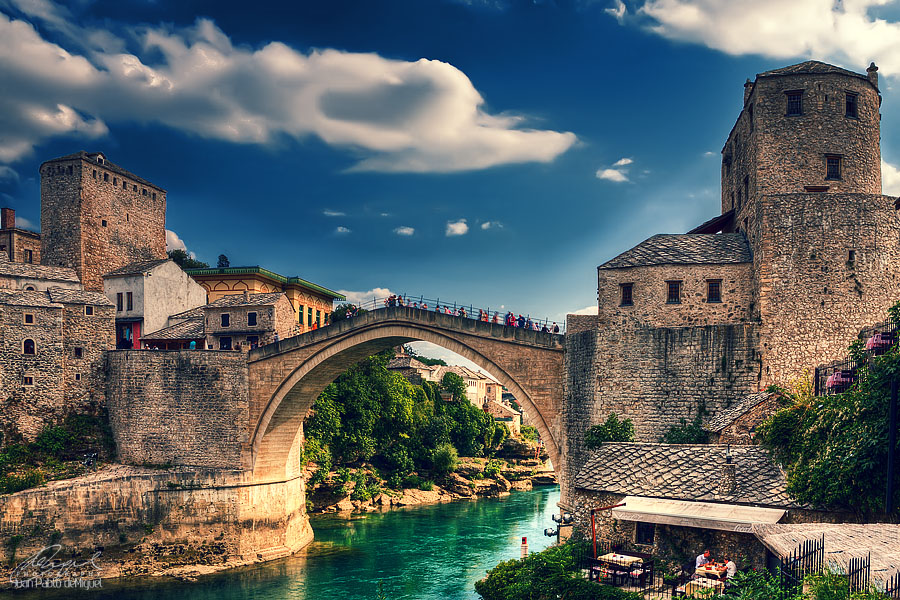 Mostar Köprüsü